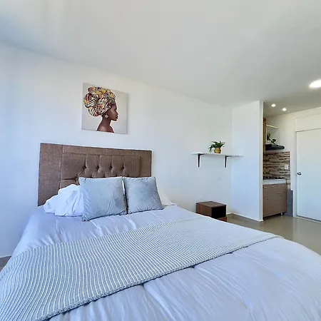 Apto 894 Apartamento *